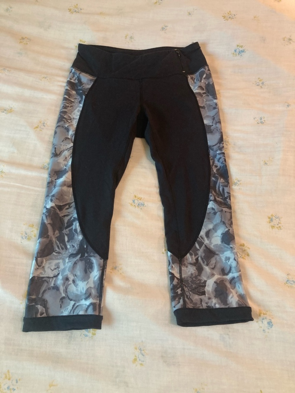 CALIA by Carrie Underwood Black Leggings with Gray Floral Panels